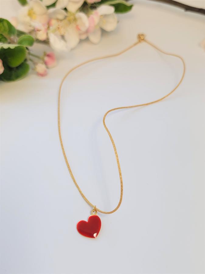 Pozlátený náhrdeľník z kolekcie: Máj, lásky čas - Červené srdce