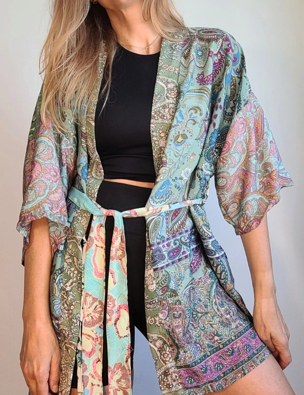 Krátky kaftan Mintel 4